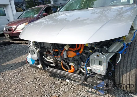 2022 Hyundai Tucson Plug-In Hybrid Limited из США, поврежденный, VIN KM8JFDA20NU065999